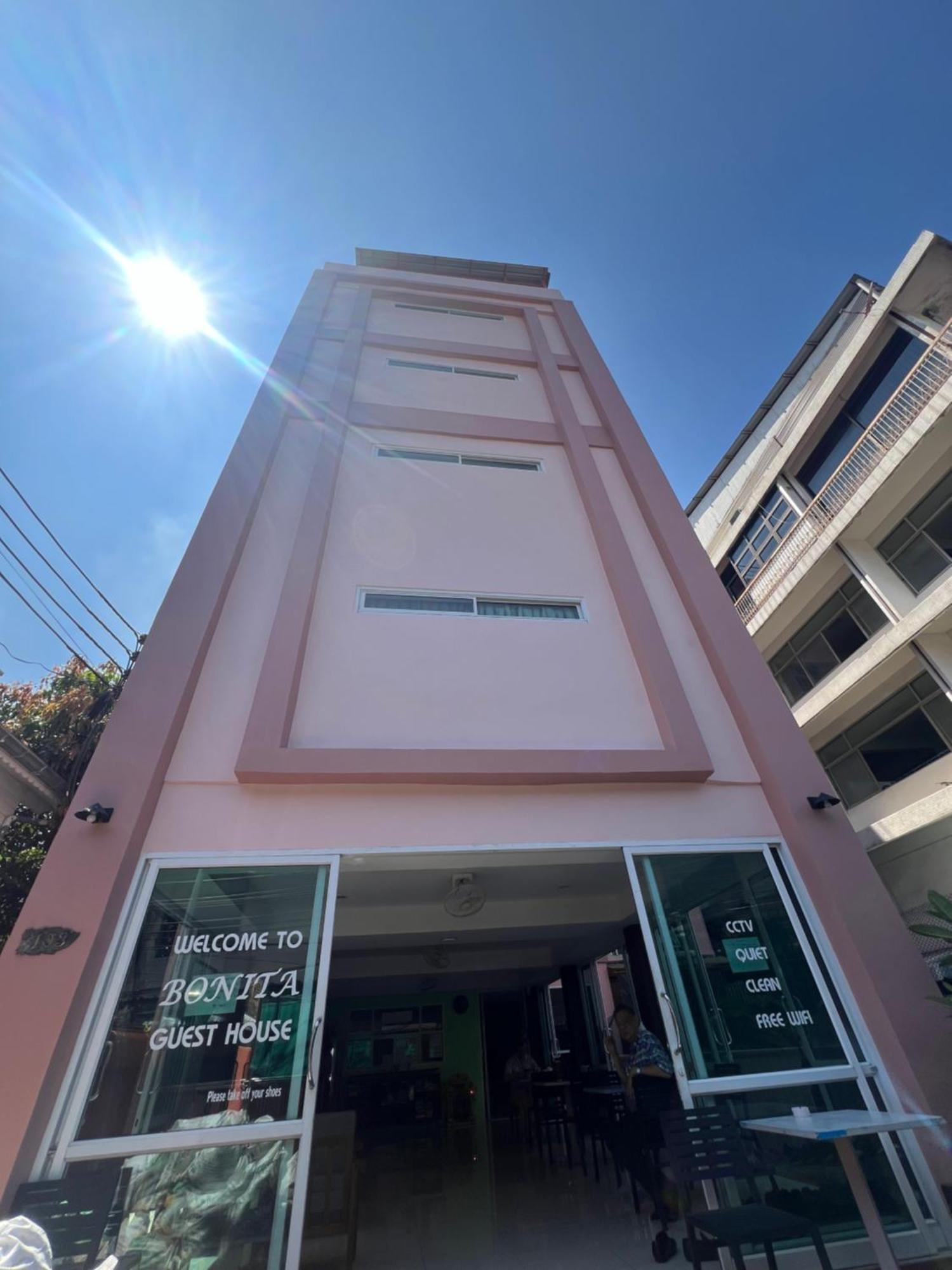 Bonita House Otel Bangkok Dış mekan fotoğraf