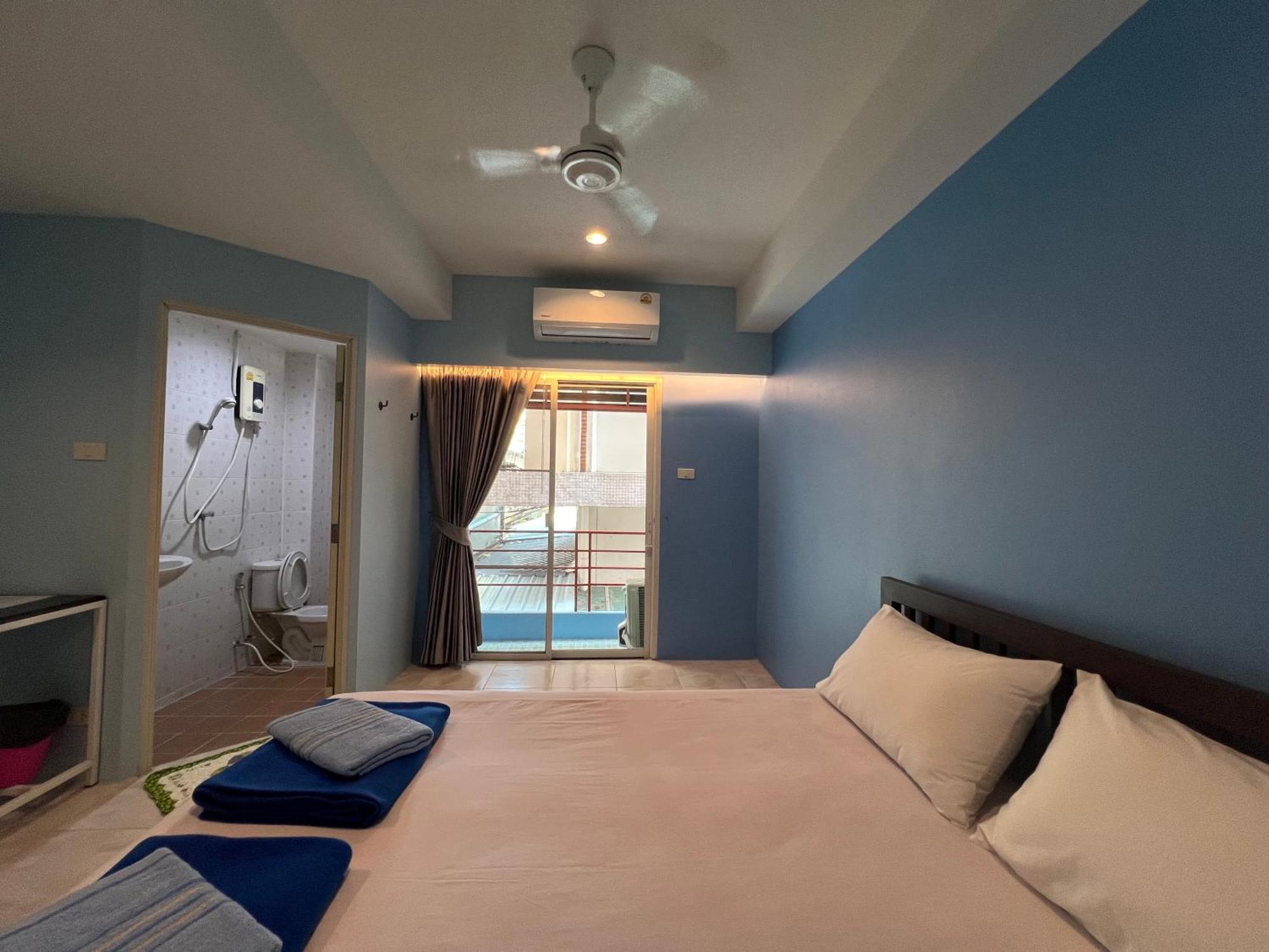 Bonita House Otel Bangkok Dış mekan fotoğraf