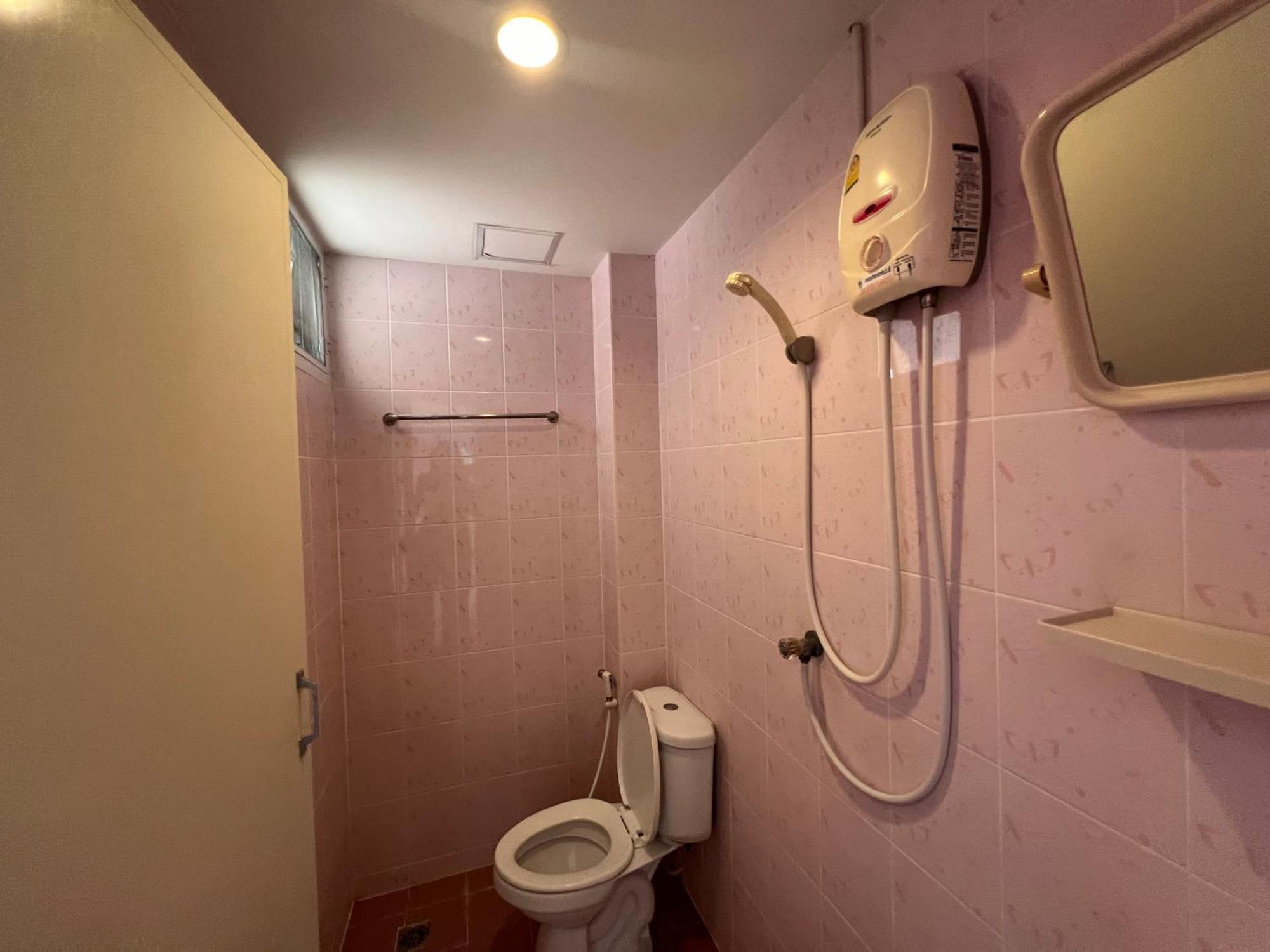 Bonita House Otel Bangkok Dış mekan fotoğraf