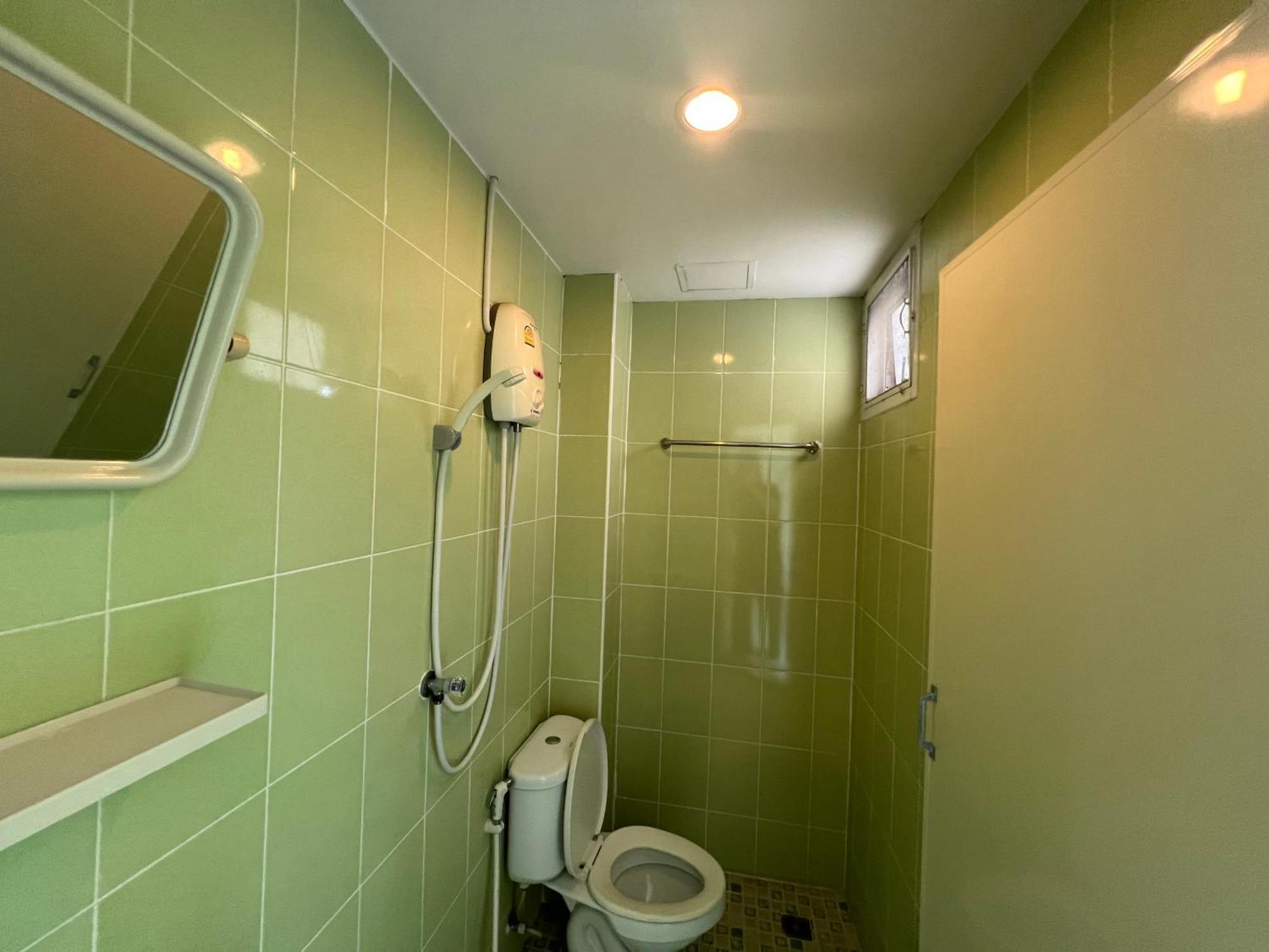 Bonita House Otel Bangkok Dış mekan fotoğraf