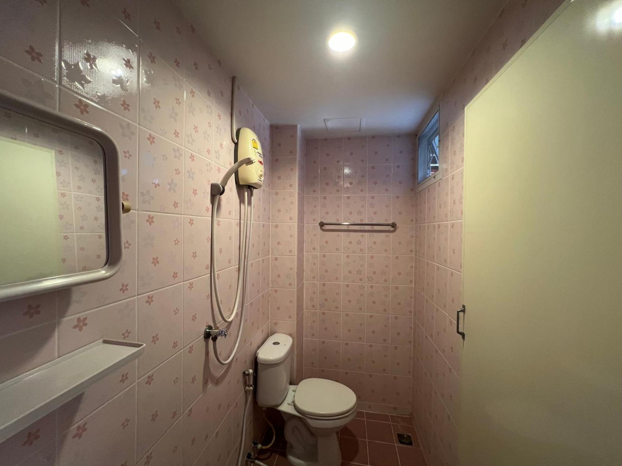 Bonita House Otel Bangkok Oda fotoğraf