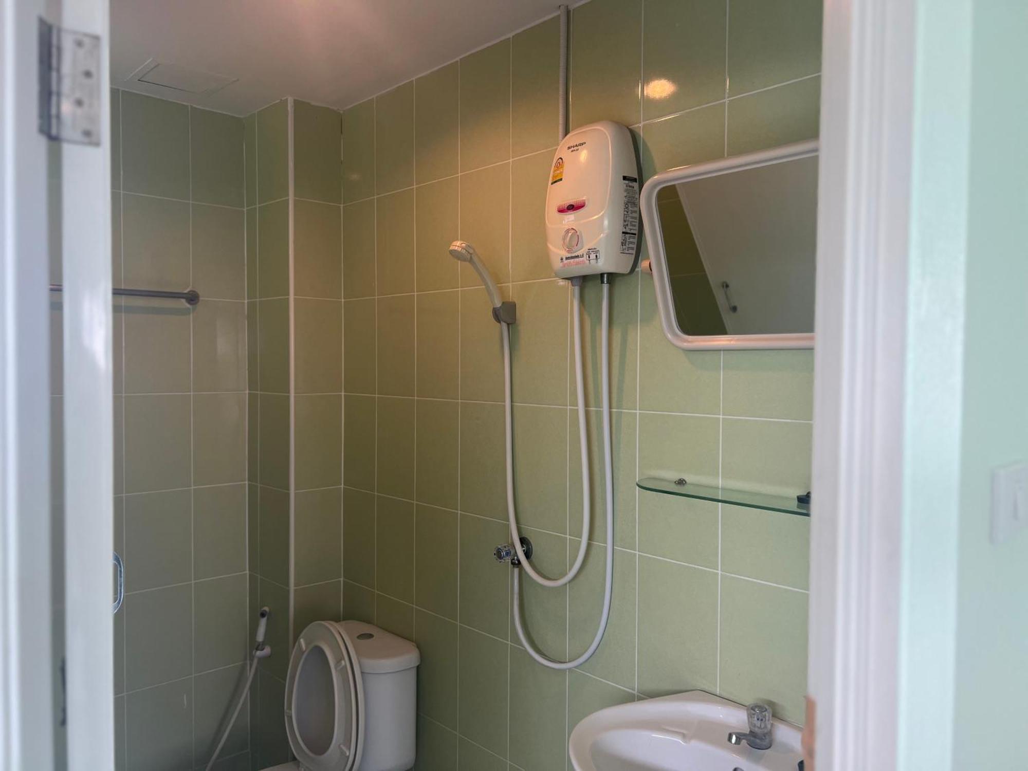 Bonita House Otel Bangkok Dış mekan fotoğraf